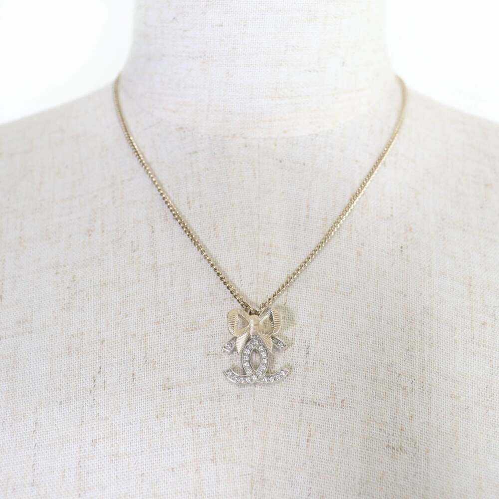 Chanel Cc Logo Pendant Necklace Gold- #250119C14B - Picture 4 of 9